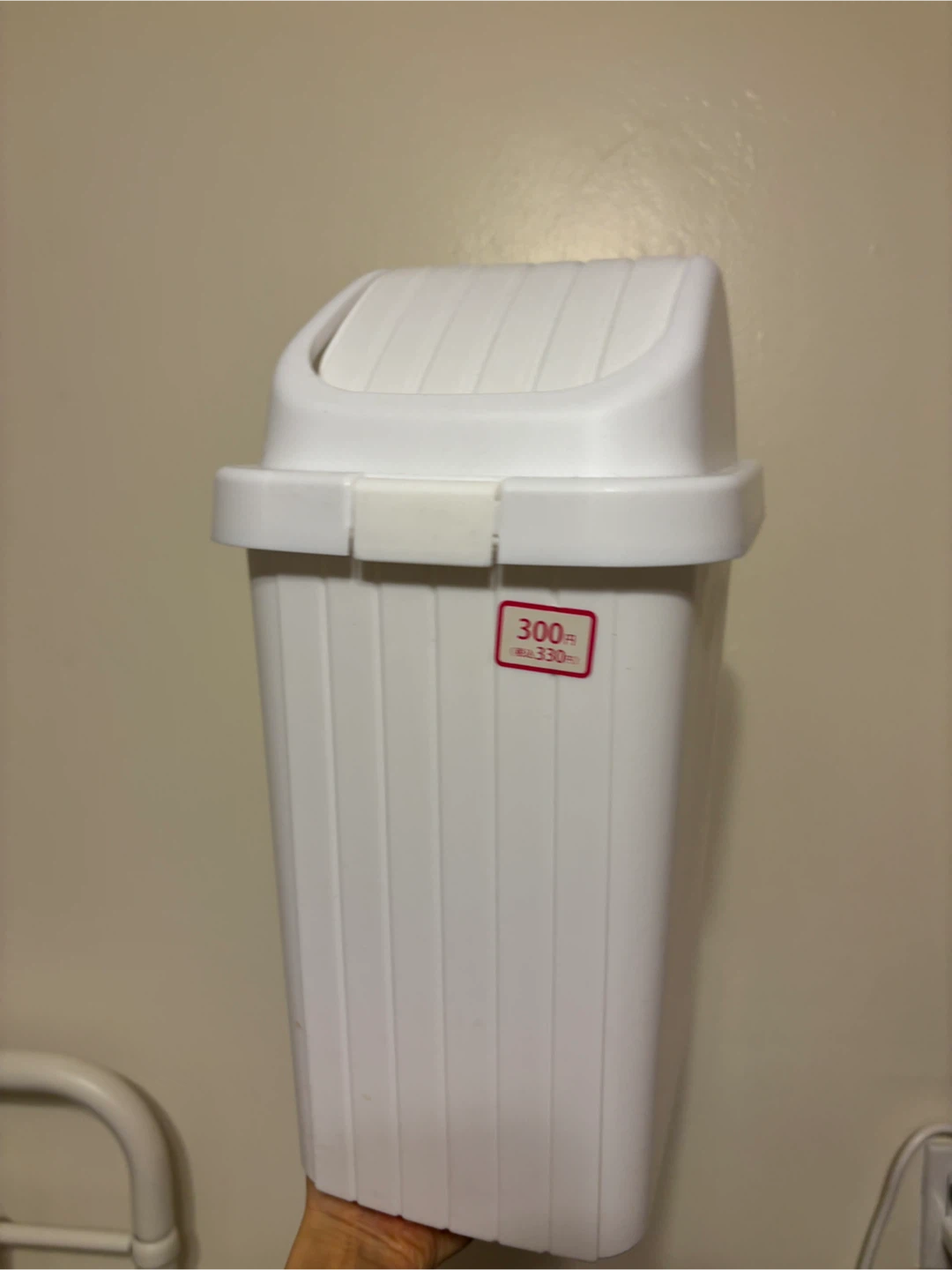 White clean Trash Can - photo 2