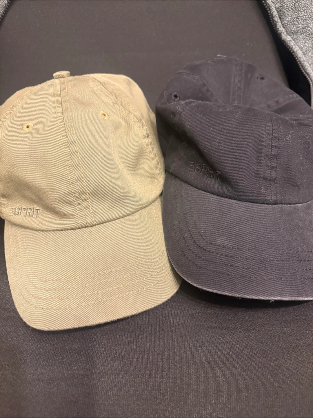 2 Baseball Caps - Green and Black