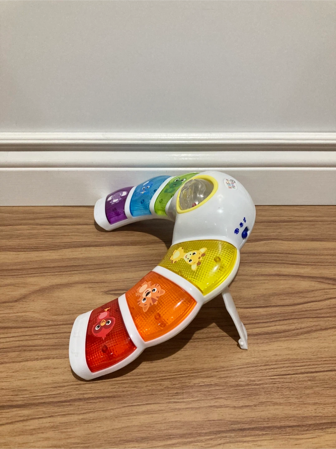 Trilingual Baby Einstein Glow & Discover activity station - photo 2