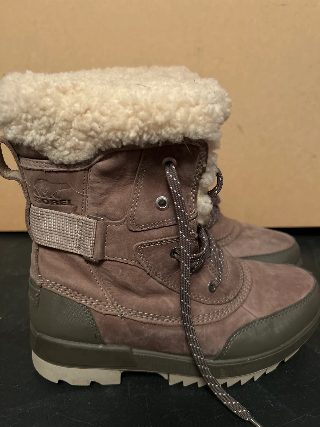 Sorel Women's Winter Boots, Size 8 - photo 2
