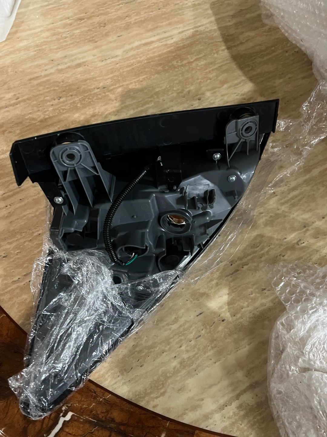 HEADLIGHTSDEPOT Tail Light for Honda HR-V 2016-2018 - photo 3