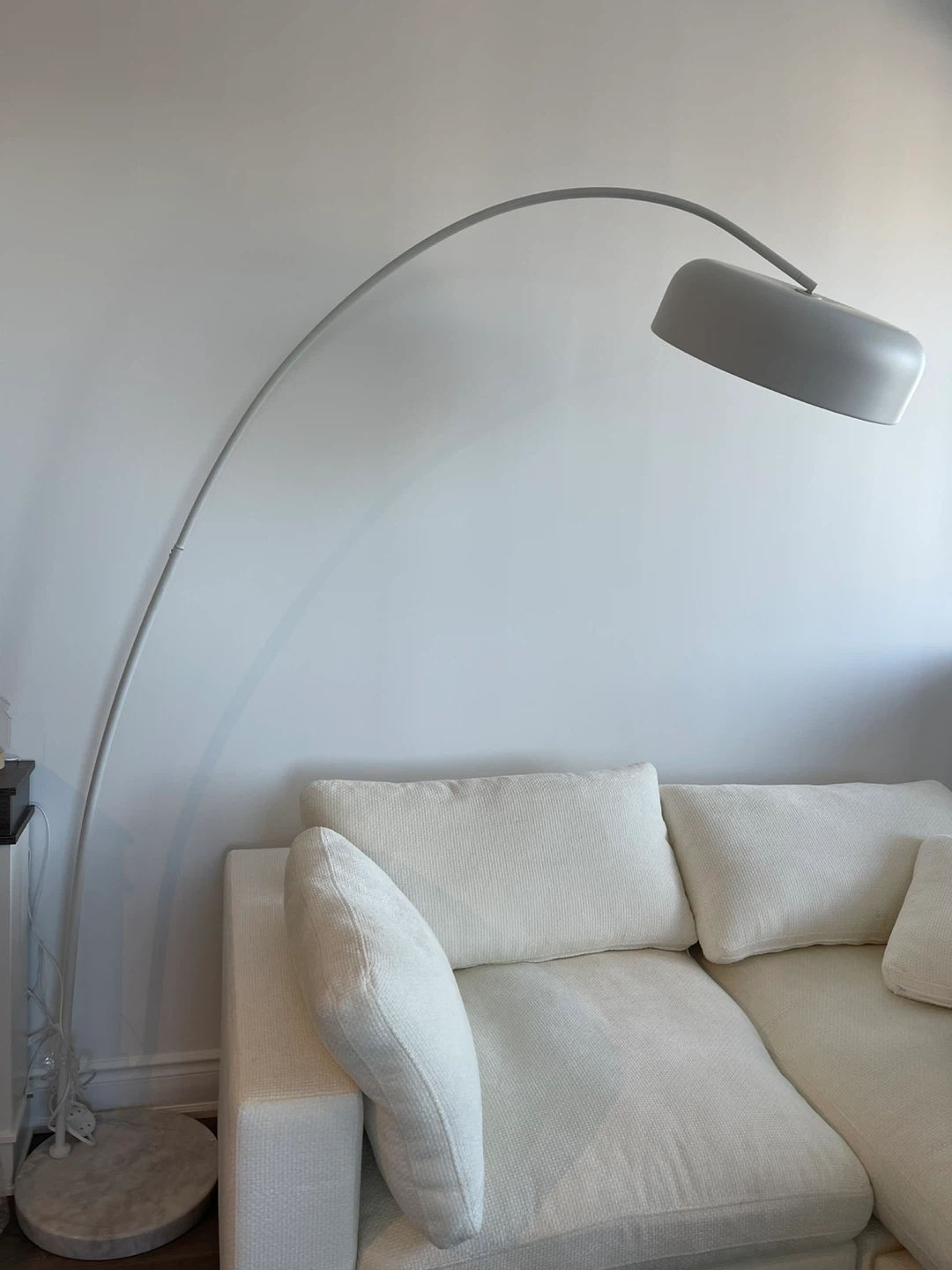 Arc Floor Lamp - Modern Style