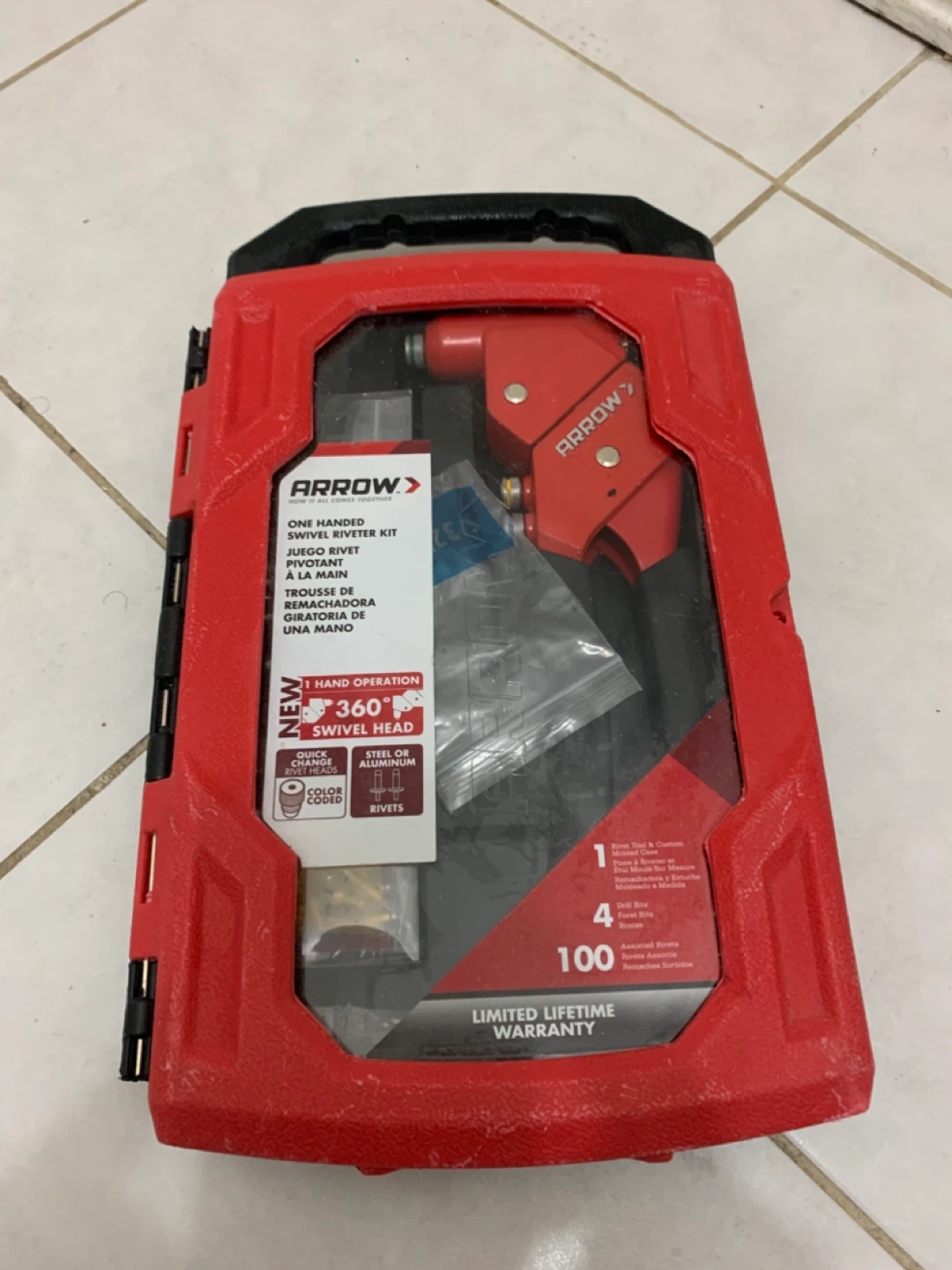 Arrow 1-Handed Swivel Riveter Kit