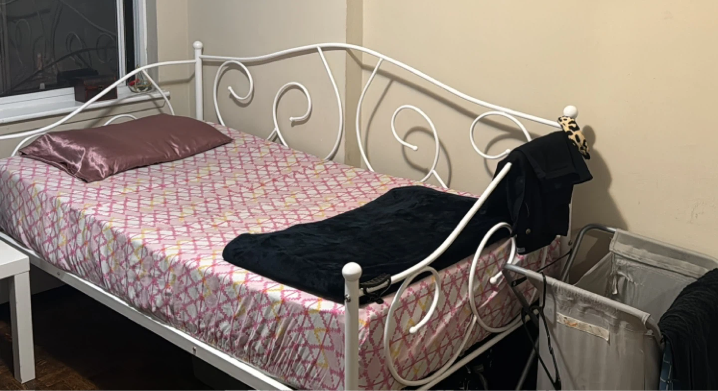 White Metal Daybed Frame - photo 4