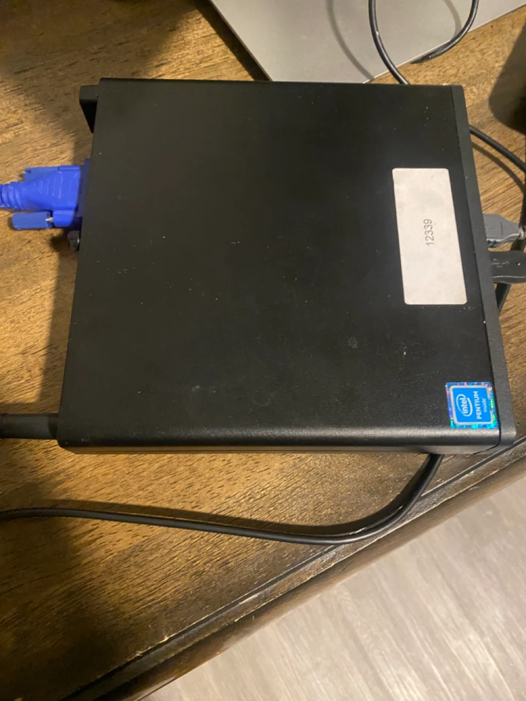 Dell Monitor, Keyboard, Mouse, and Intel Pentium PC - photo 3