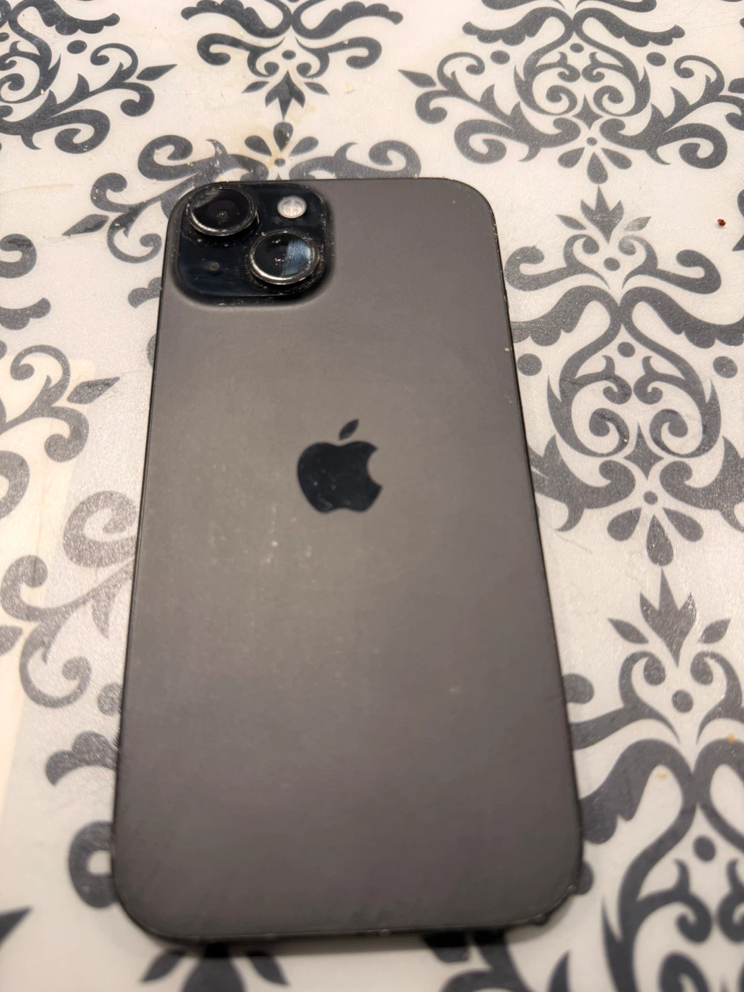 iPhone 15 – 256GB – Black – Unlocked – Cracked Screen - photo 3