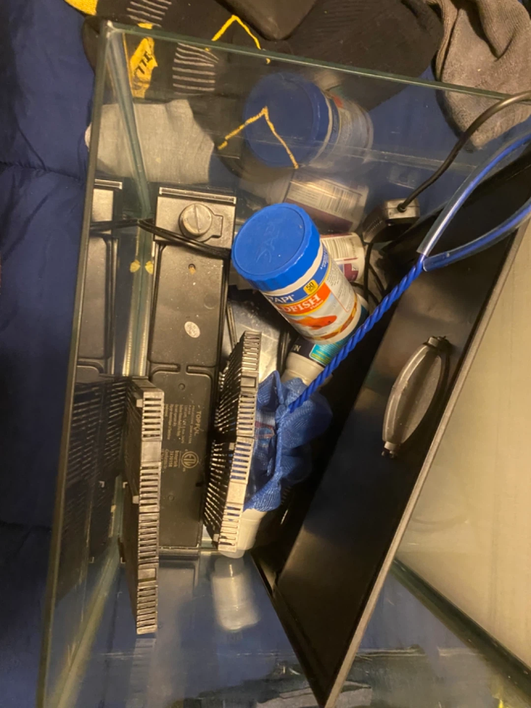 10 gal (?) fish tank - photo 2