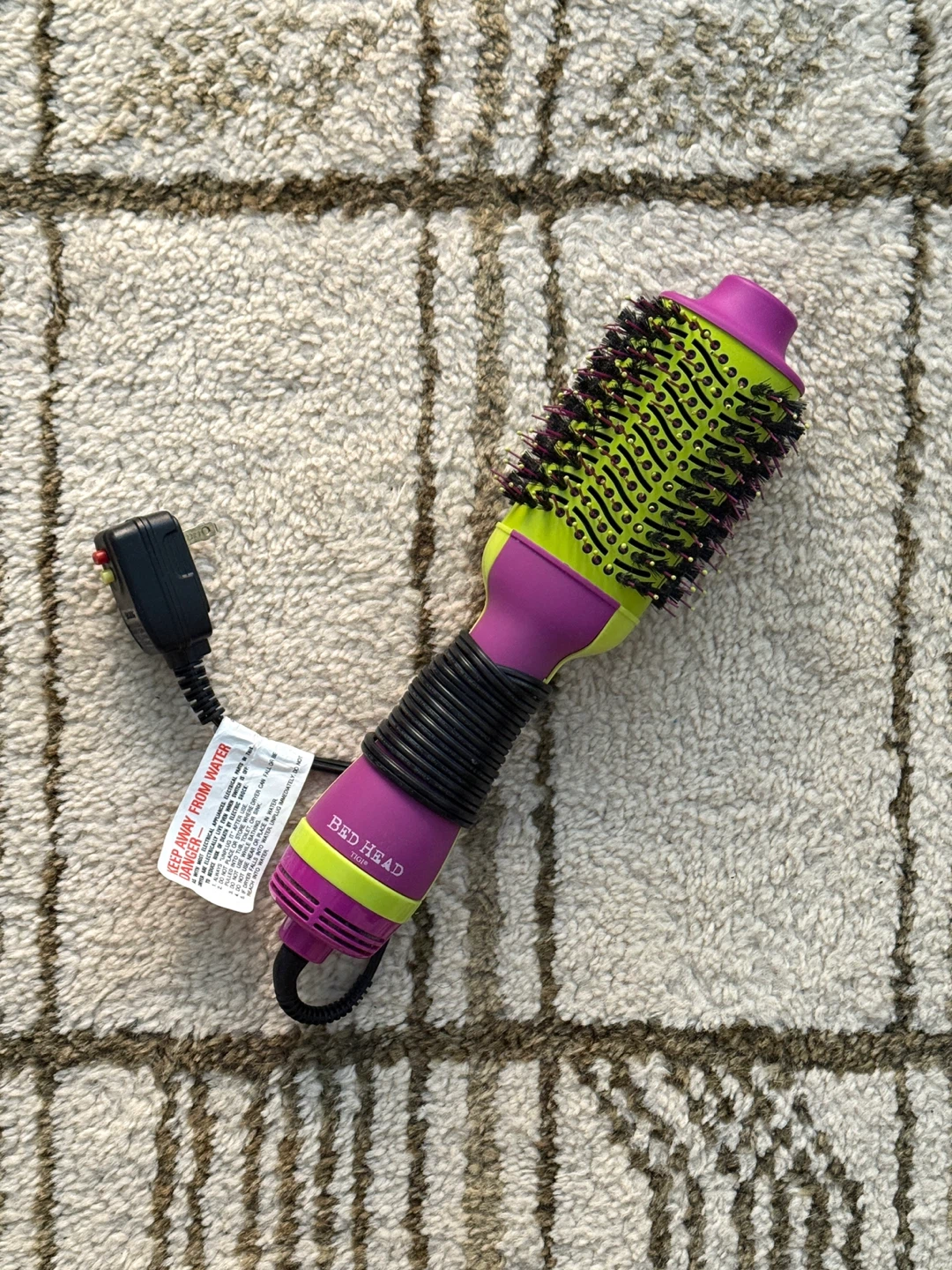 Bed Head by TIGI Hair Dryer Volumizer (Purple/Green)