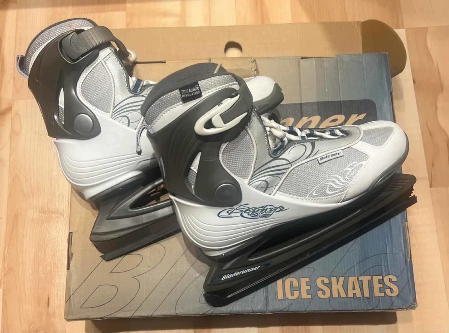 Bladerunner Zephyr W Ice Skates US Women's 9