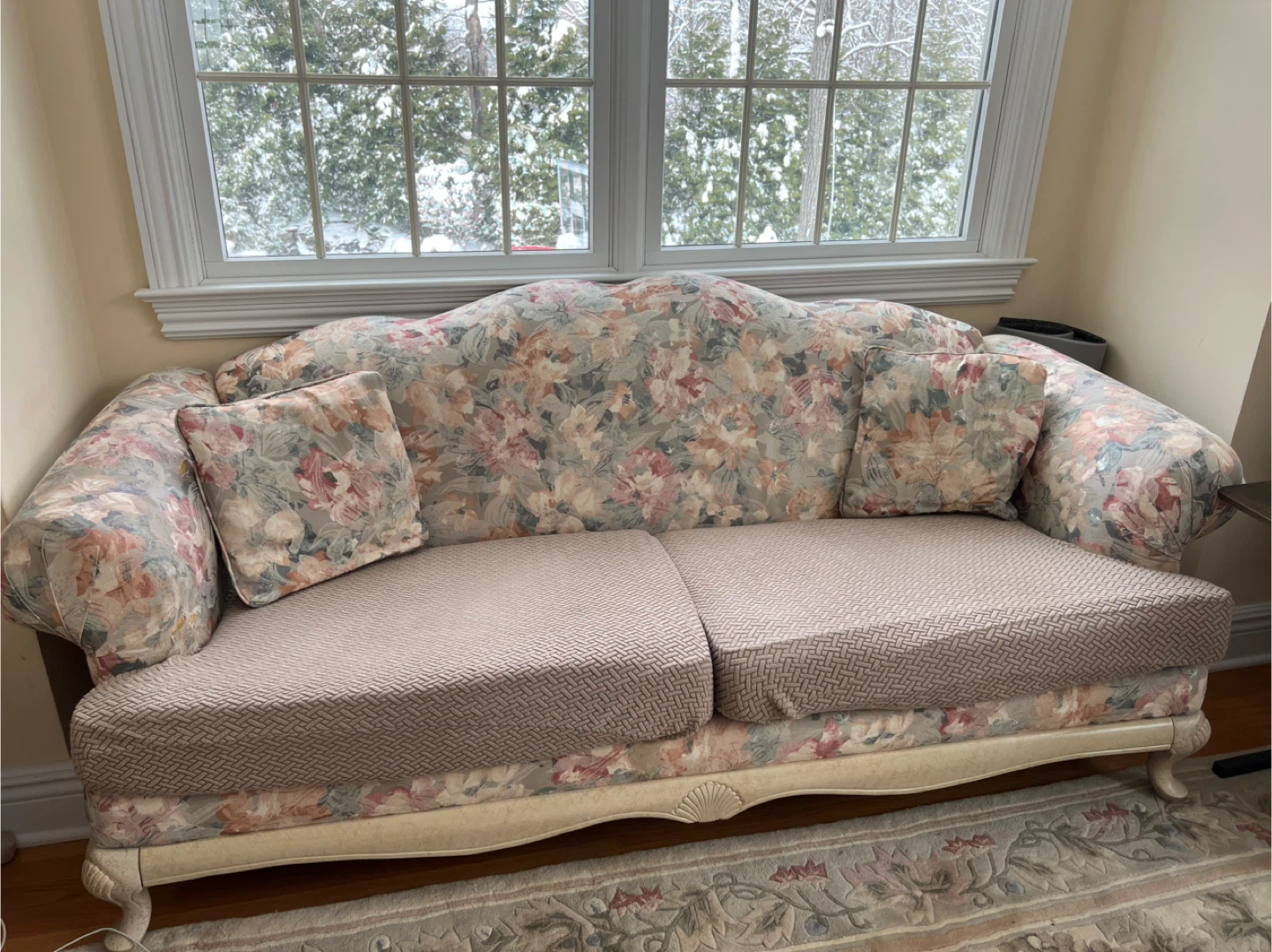 9 pieces, Sofa, Chair, and Coffee Table Set