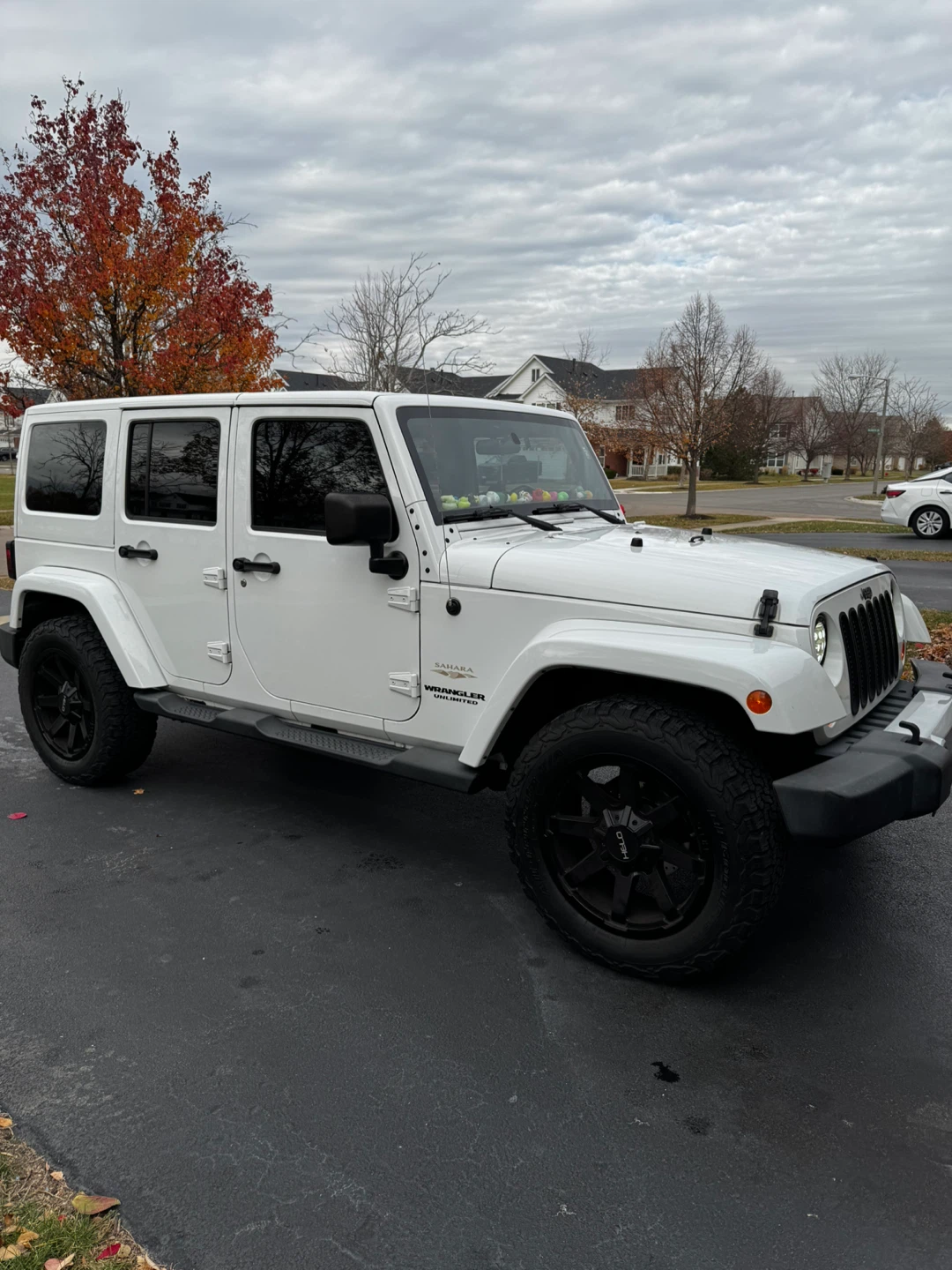 2012 Jeep Wrangler Sahara - White - photo 2