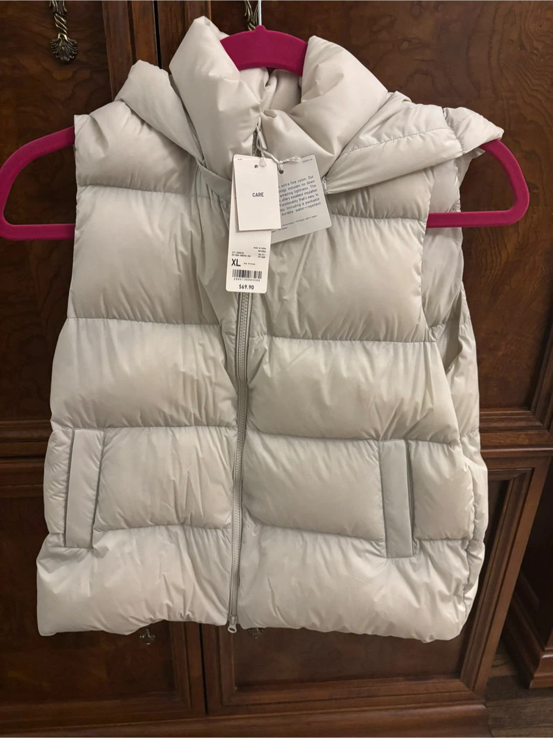 Uniqlo Ultra Light Down Vest XL
