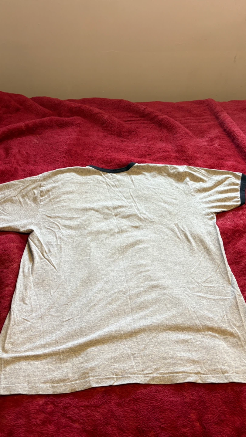 Disney Store Chicago T-Shirt - Size M - photo 4
