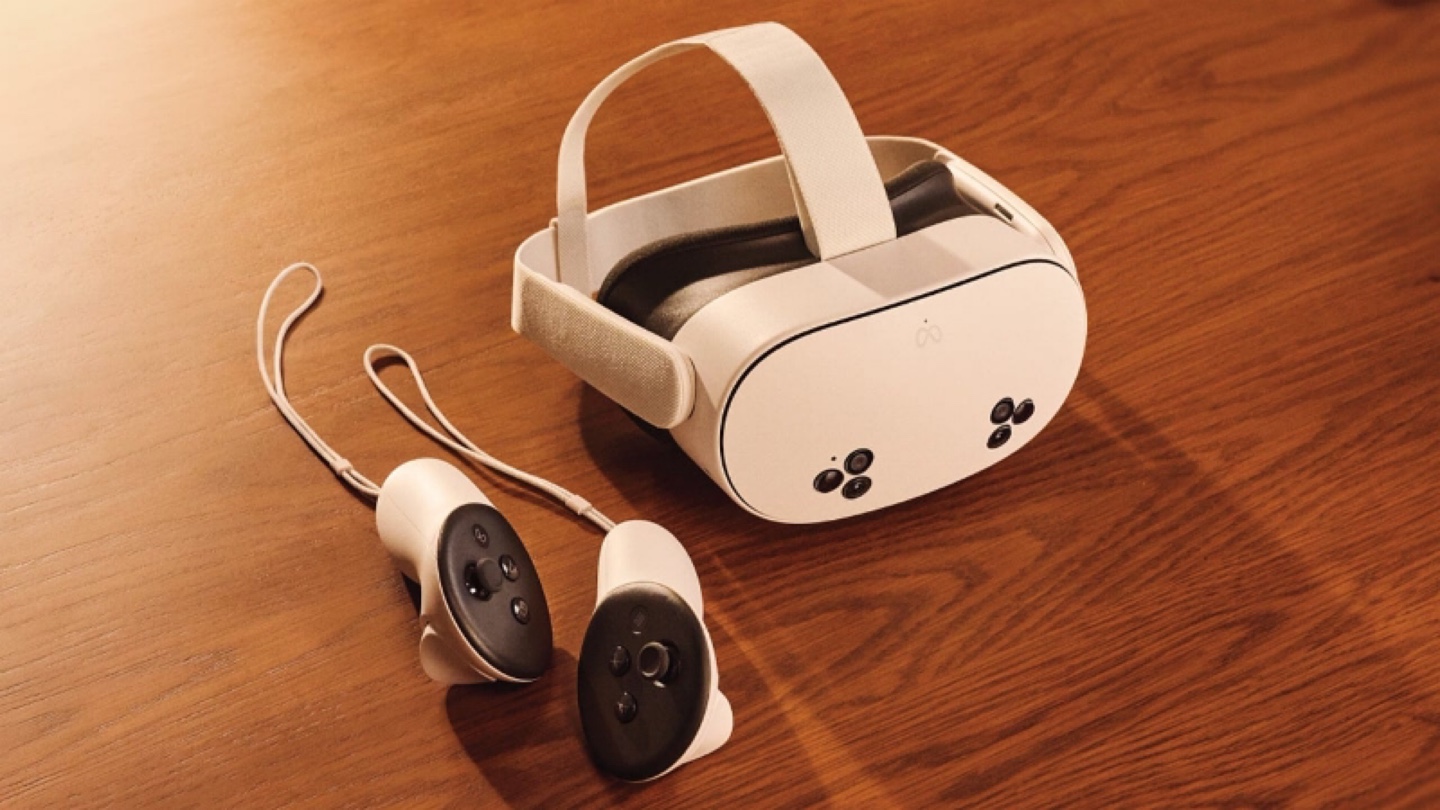 Meta quest 3s VR Headset barely used