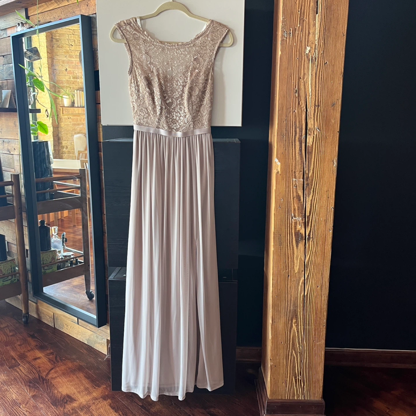 David's Bridal Gown - Size 0