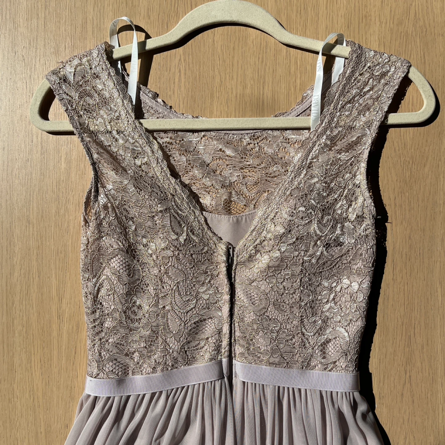 David's Bridal Gown - Size 0 - photo 3