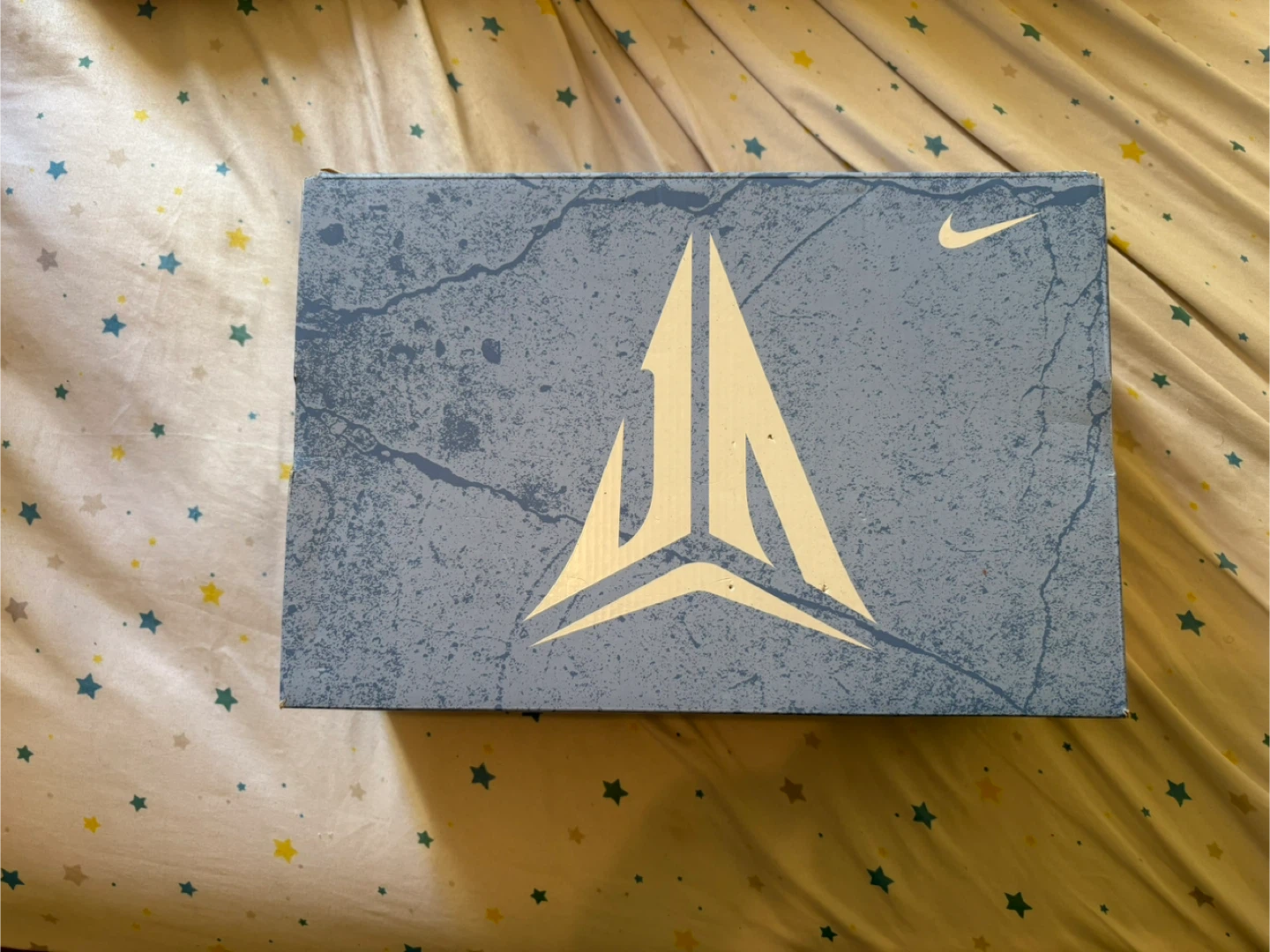 Nike Kobe Mentality 1 Basketball Shoes - photo 4