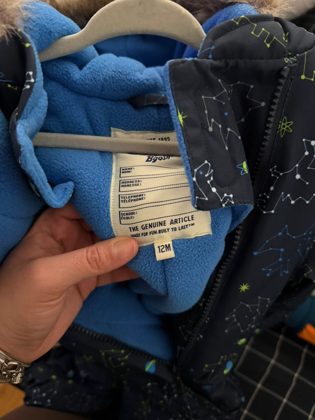OshKosh B'gosh Snowsuit - 12M - photo 3
