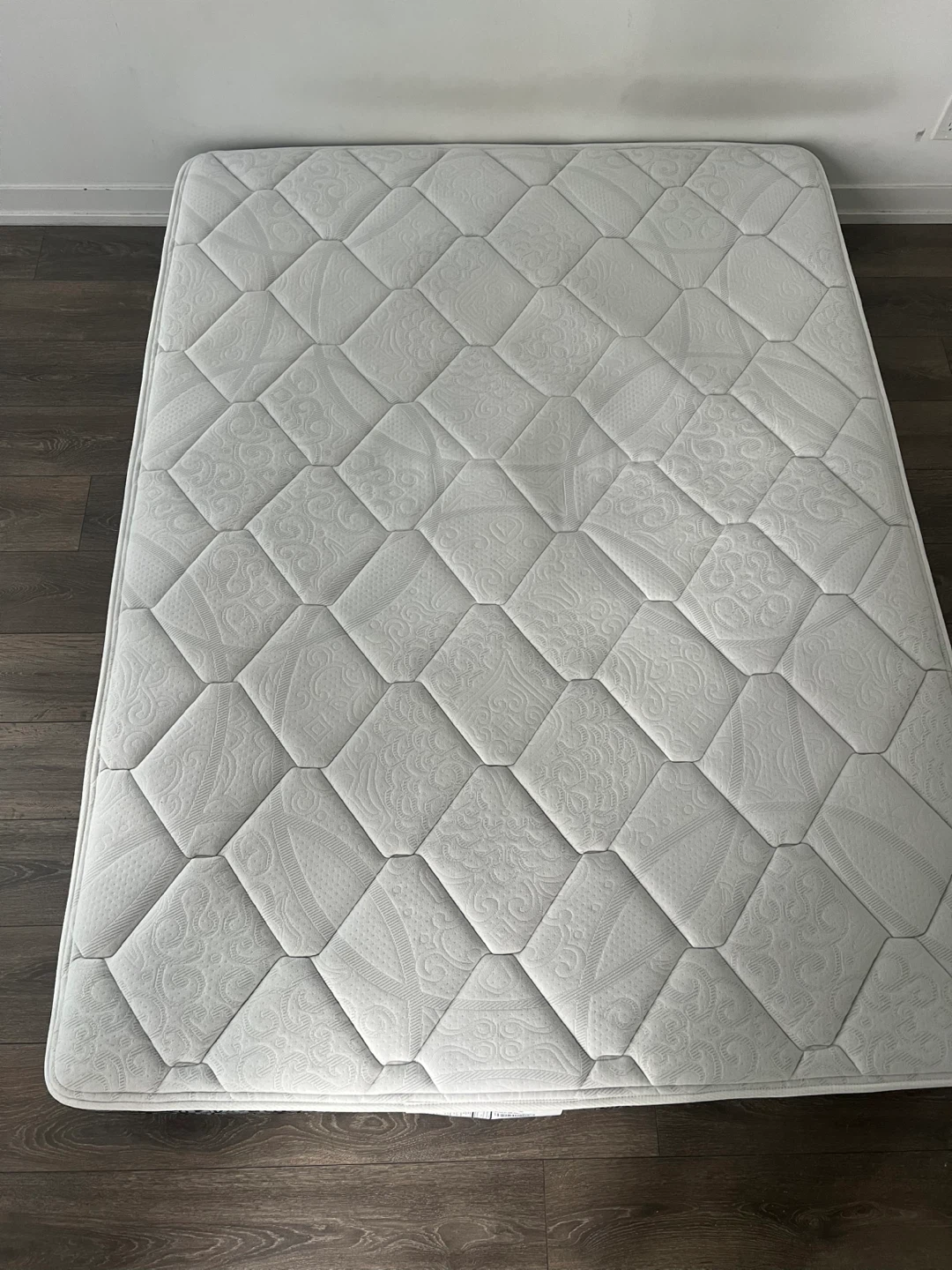 Kingsdown Mattress Queen Size (Sleep country) - photo 2