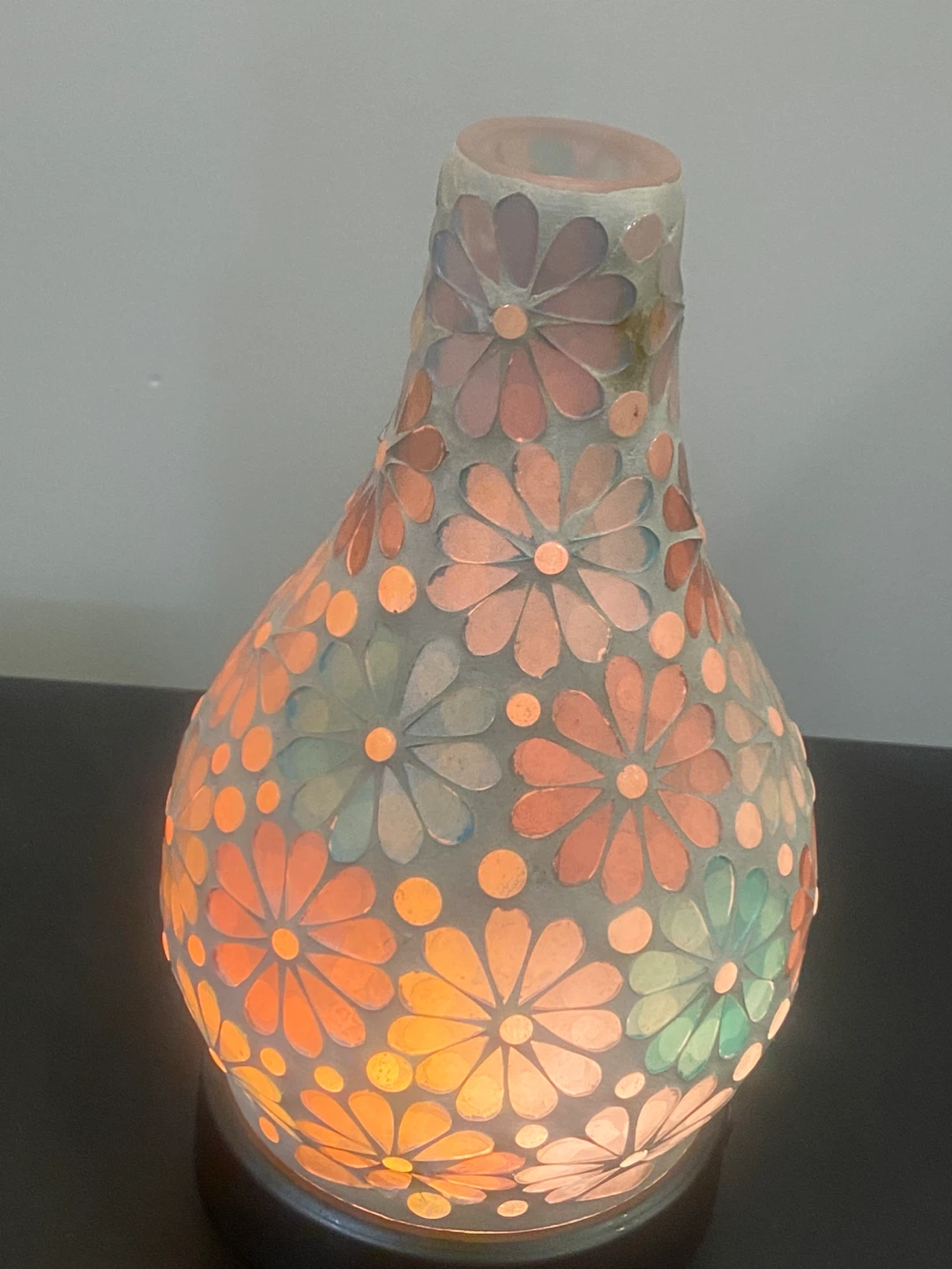 Mosaic Glass Vase Lamp & Humidifier - photo 3