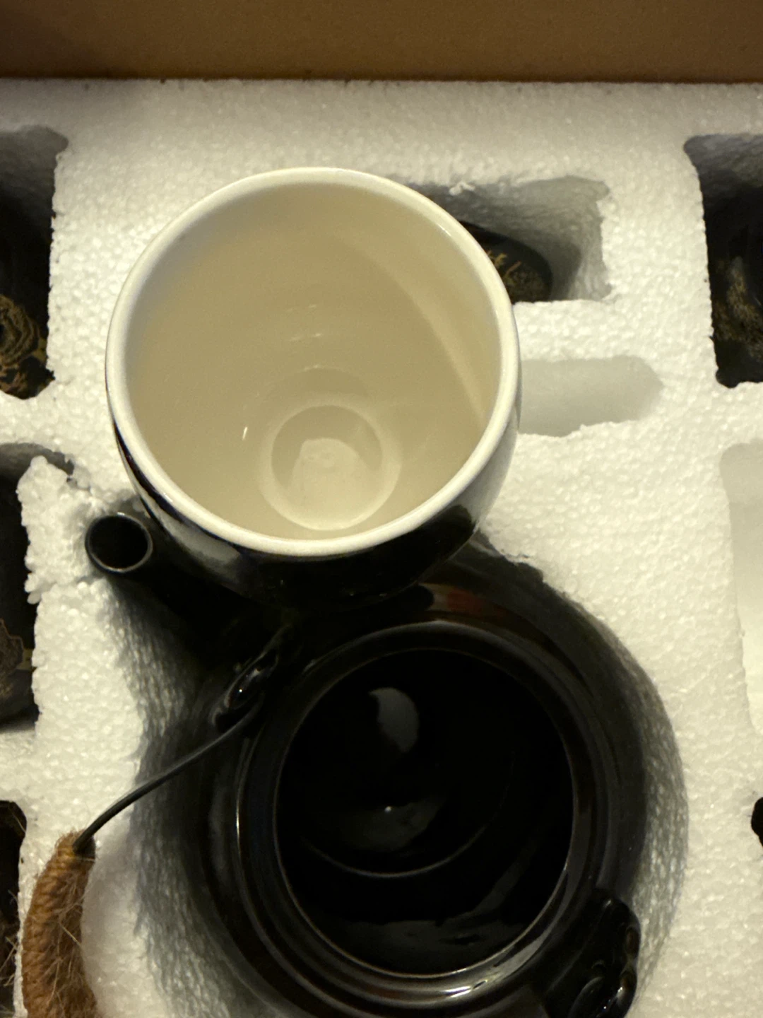 Tea Set - Black with Gold Detailing - photo 4