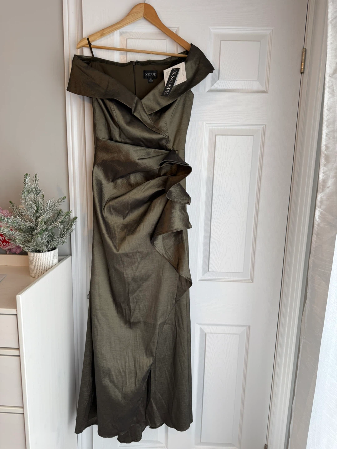 Xscape Olive Green Evening Gown - Size 10 - photo 4