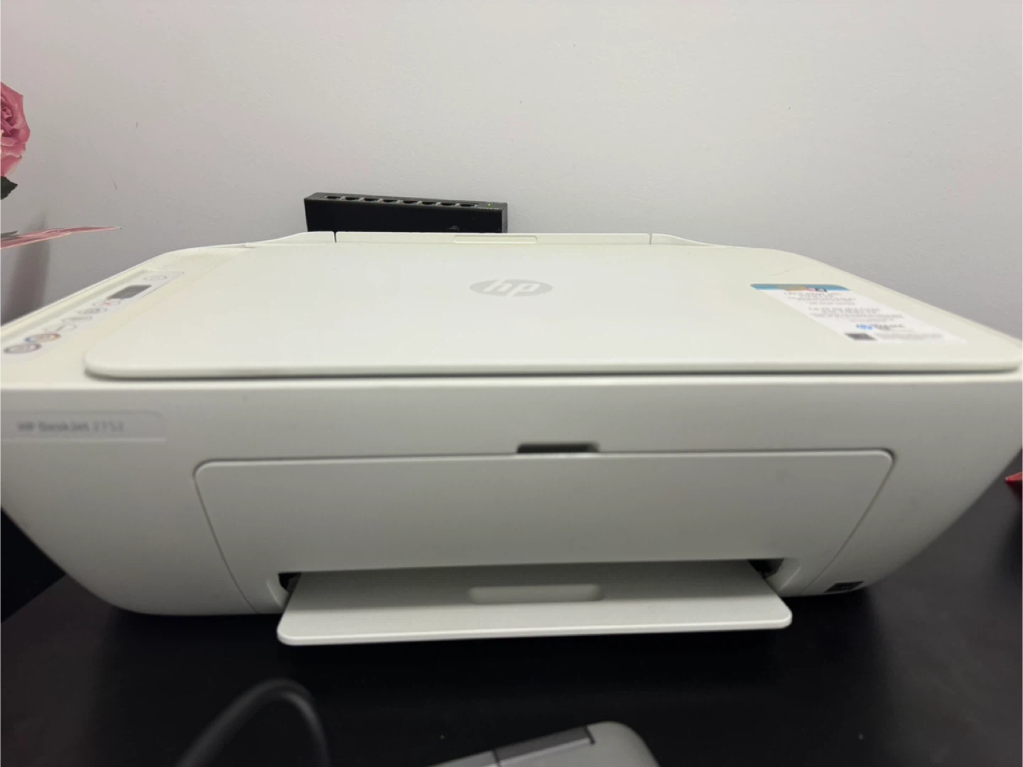 HP DeskJet 2752 All-in-One Printer - photo 2