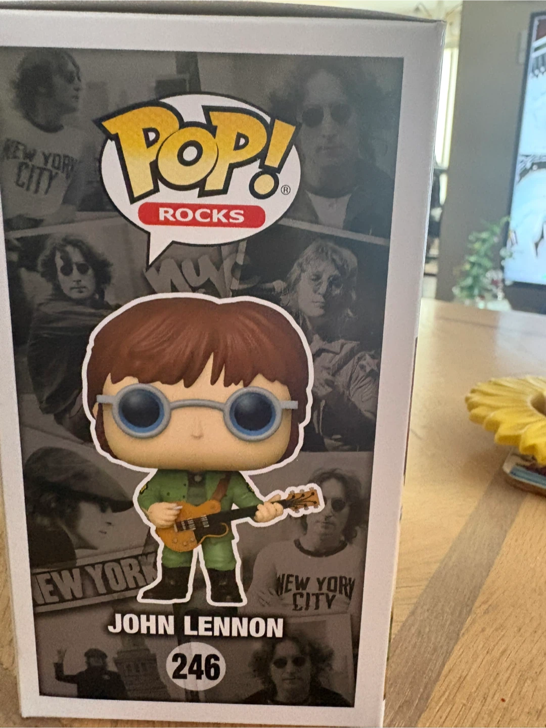 Funko Pop! Rocks John Lennon #246 - photo 4