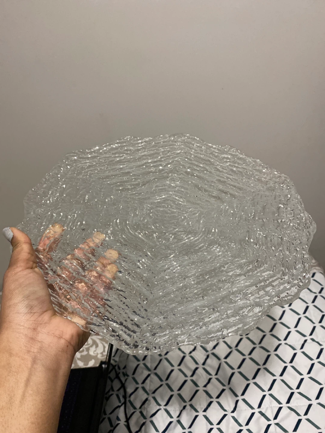Textured Glass Serving Bowl - photo 4