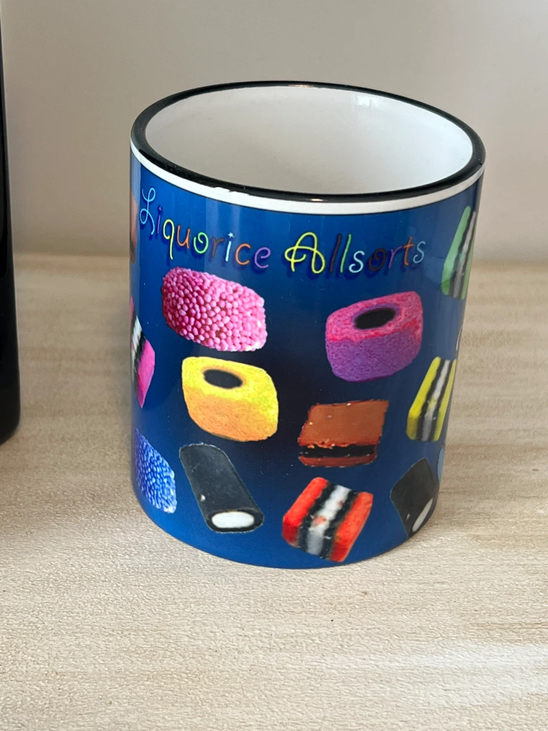 Liquorice Allsorts Vintage 3D Ceramic Cookie Jar - photo 2