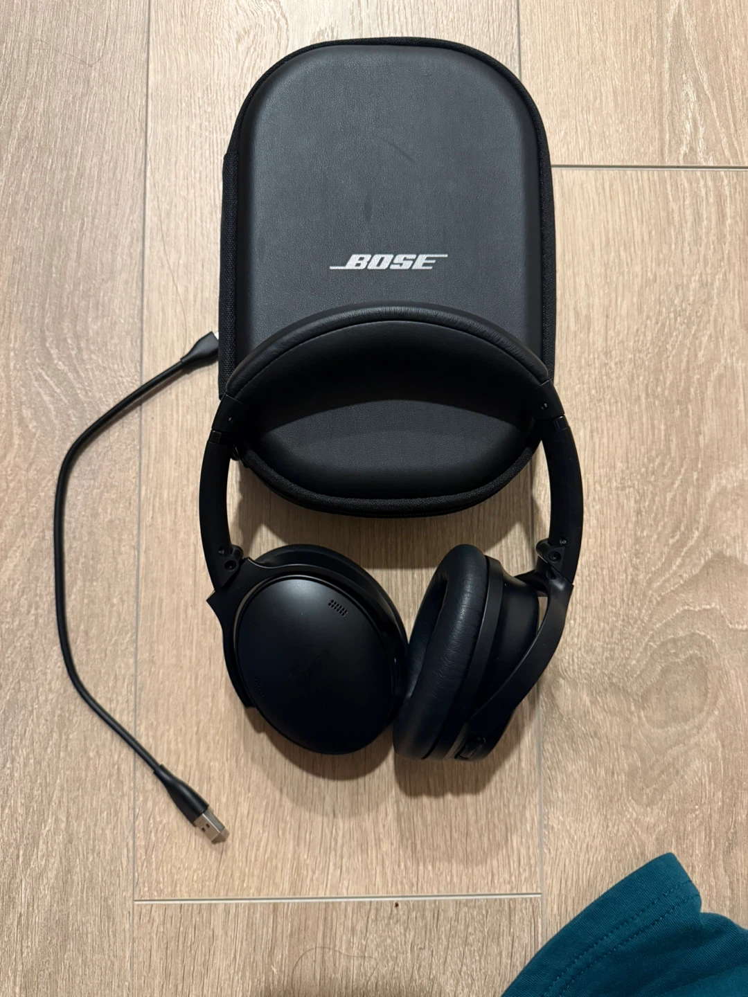 Bose QuietComfort Headphones - Black - photo 2