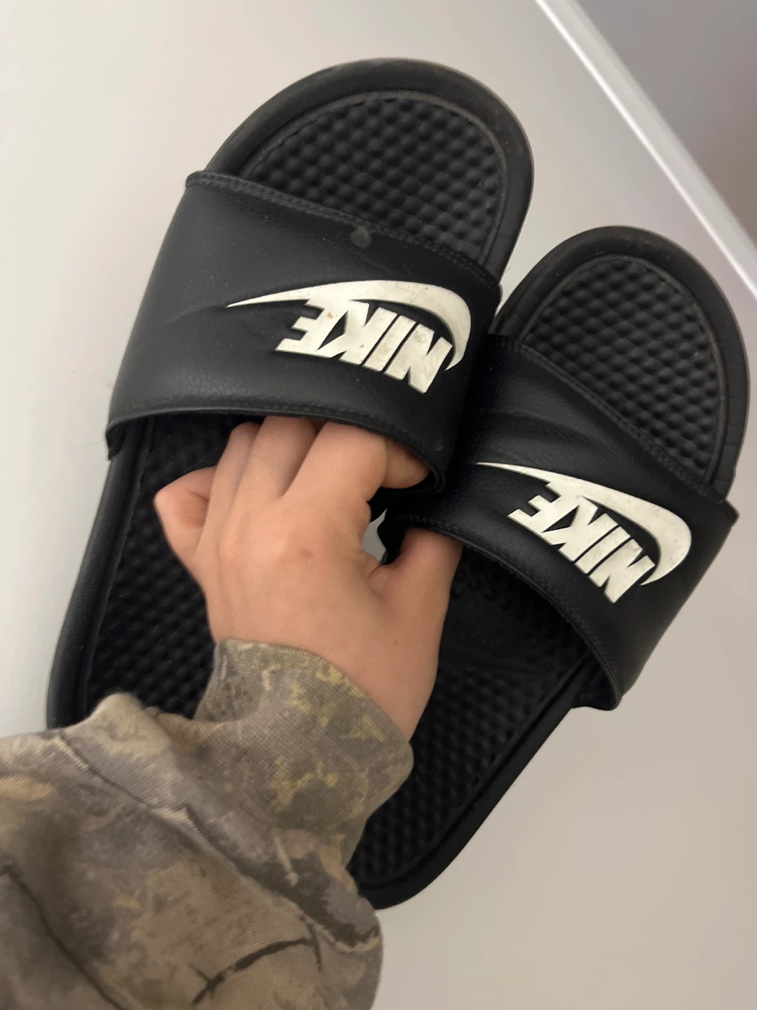 Nike Black Slides Sandals - photo 3