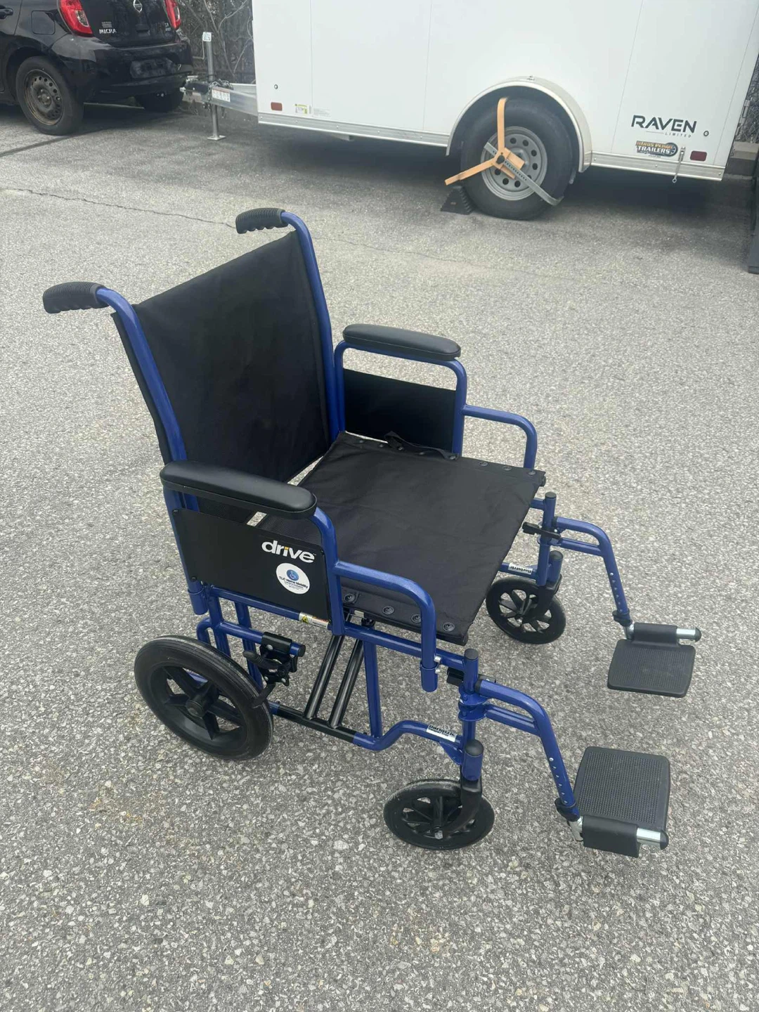 Drive medical bariatric transport chair