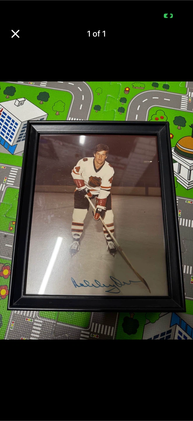 Framed Bobby orr  Autographed Photo