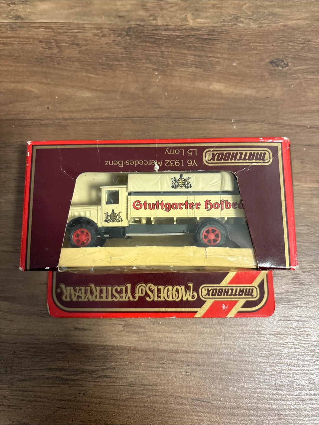 Matchbox Models of Yesteryear Y6 1932 Mercedes-Benz L5 Lorry