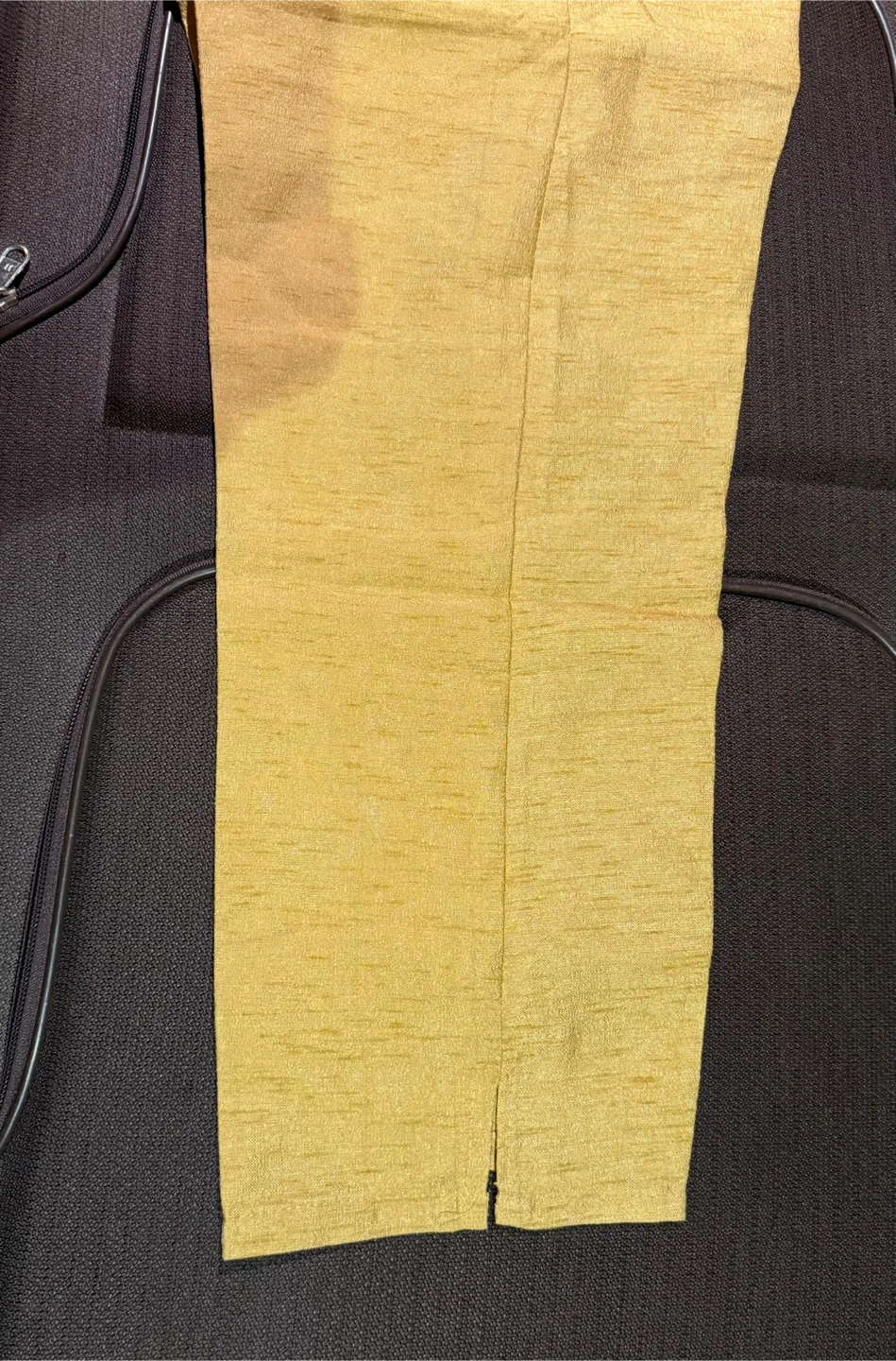 Gold Coloured Pants (M)