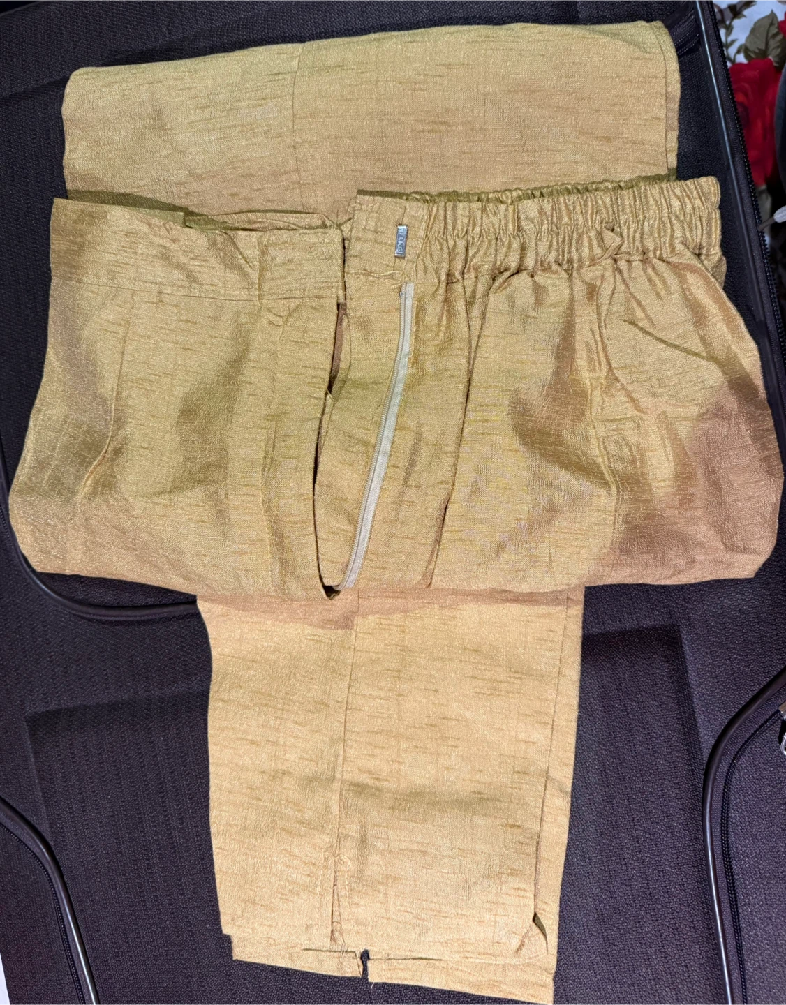 Gold Coloured Pants (M) - photo 3