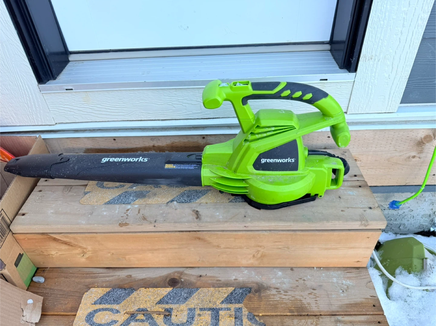 Greenworks Electric Leaf Blower