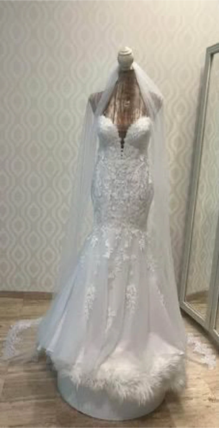 Wedding dress