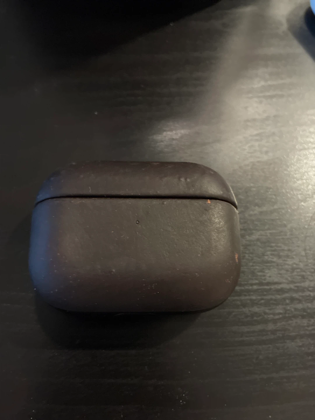 AirPods Pro 1 with Nomad case - photo 2