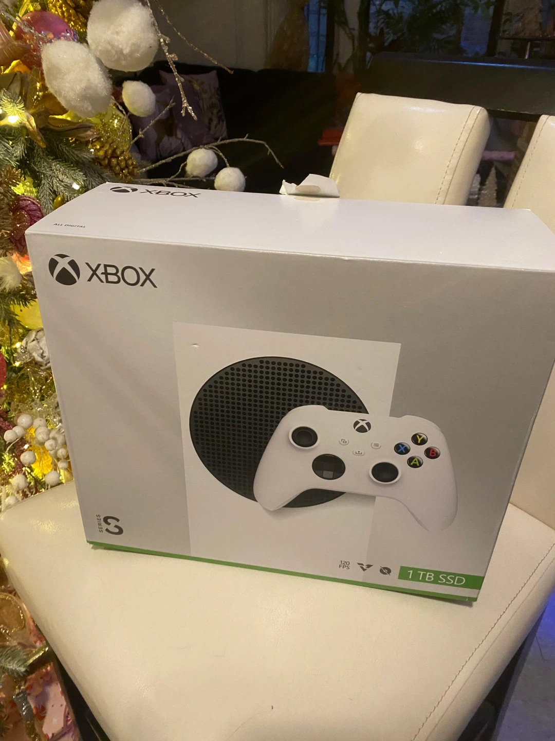 New Xbox Series S - 1TB SSD - Robot White - photo 3