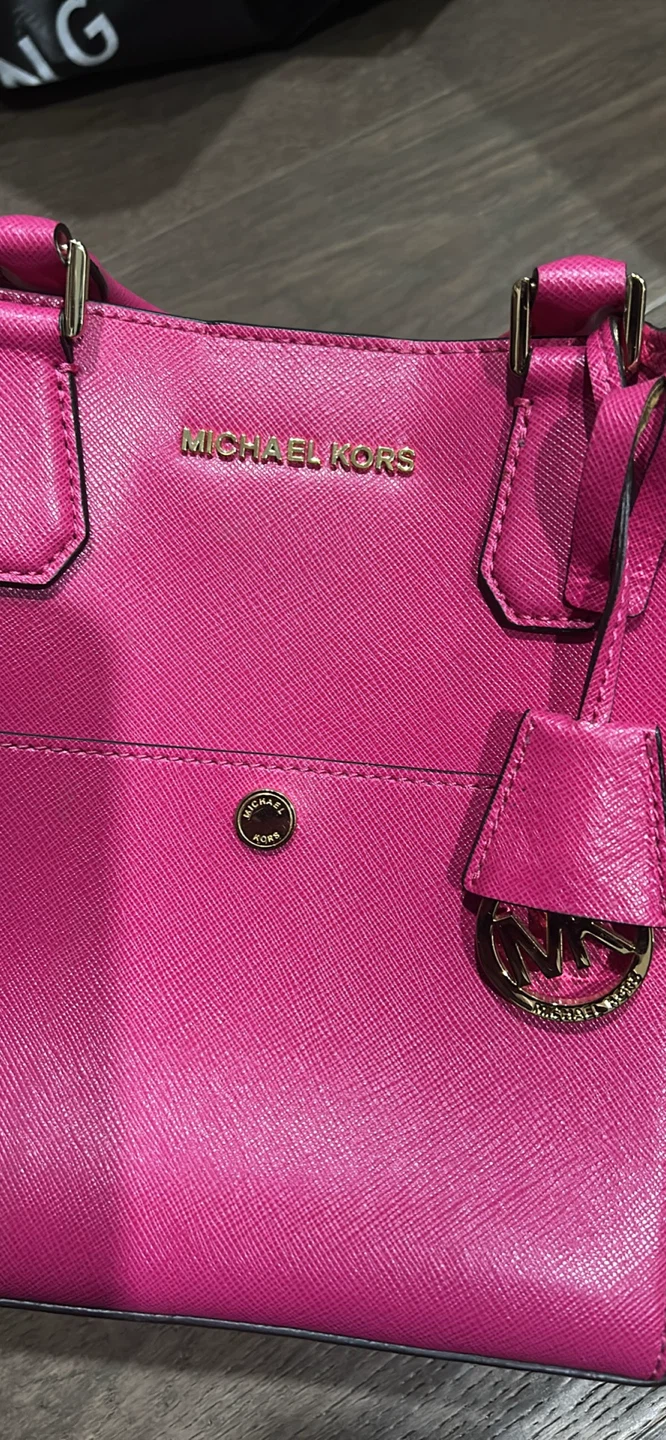 Michael Kors Pink Leather Satchel - photo 2