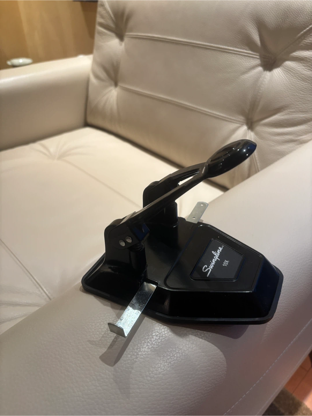 Swingline 10X Two-Hole Punch model #74101/74108 - photo 2