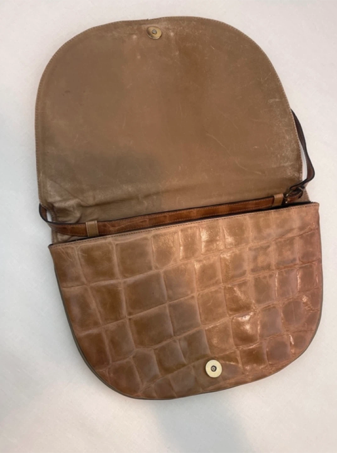 Vintage Brown Crocodile Embossed Shoulder Bag - photo 5