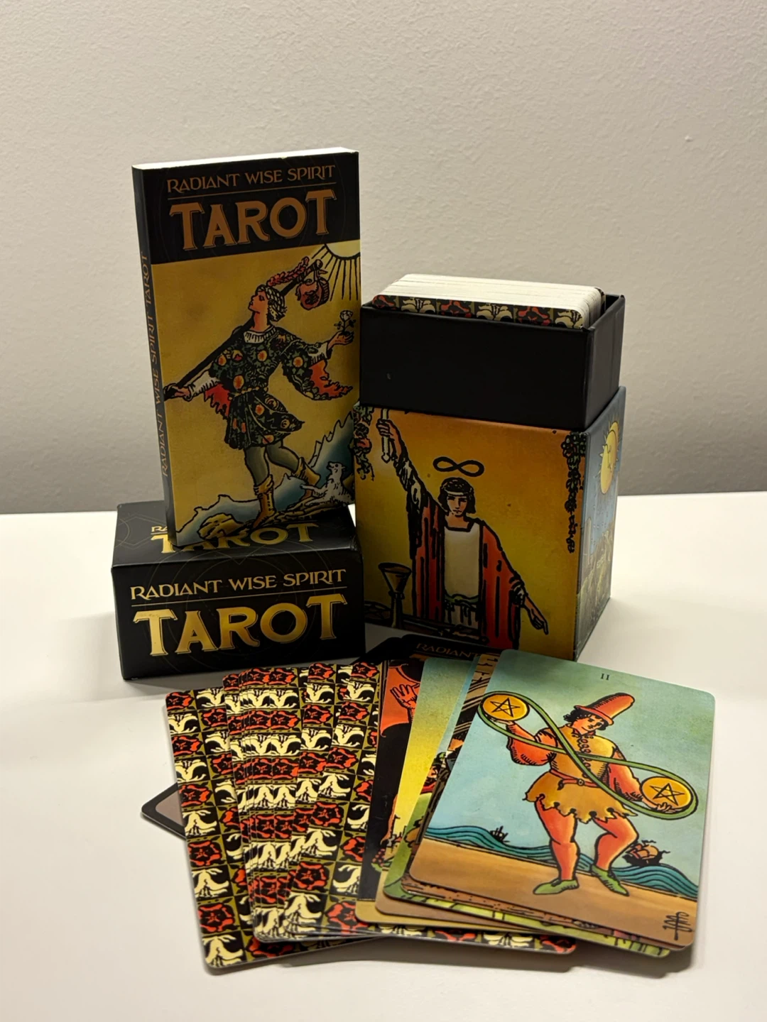 Radiant Wise Spirit Tarot Deck - photo 4