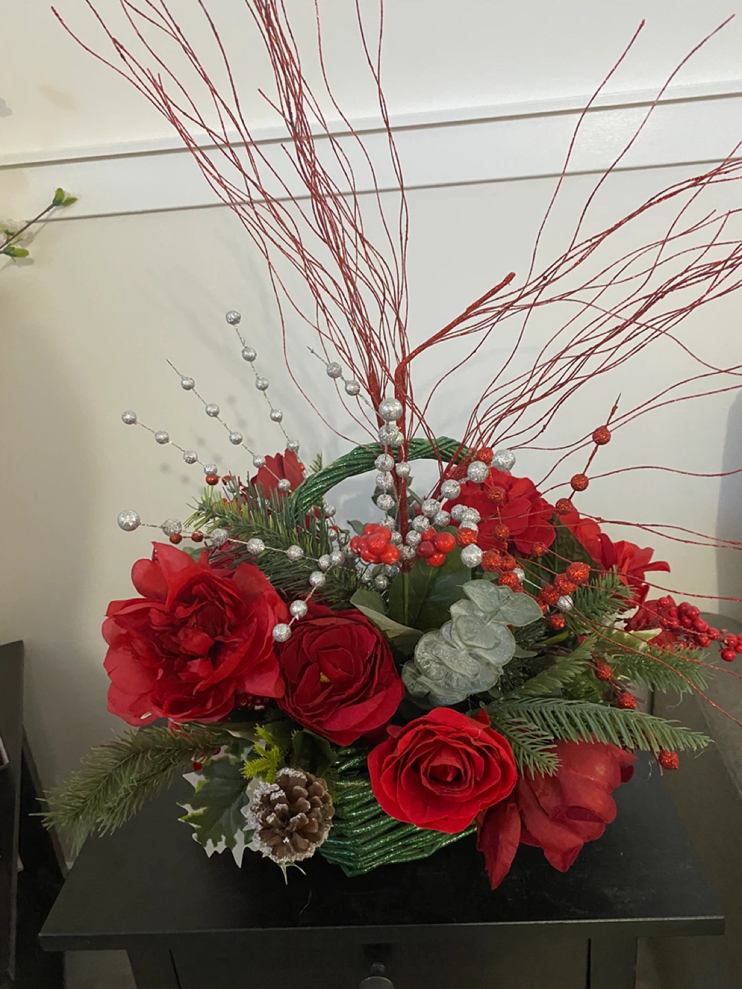 Red Floral Christmas Arrangement - photo 3