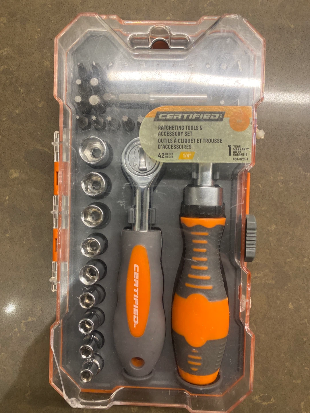 Certified Ratcheting Tools & Accessory Set - 42 Pieces
