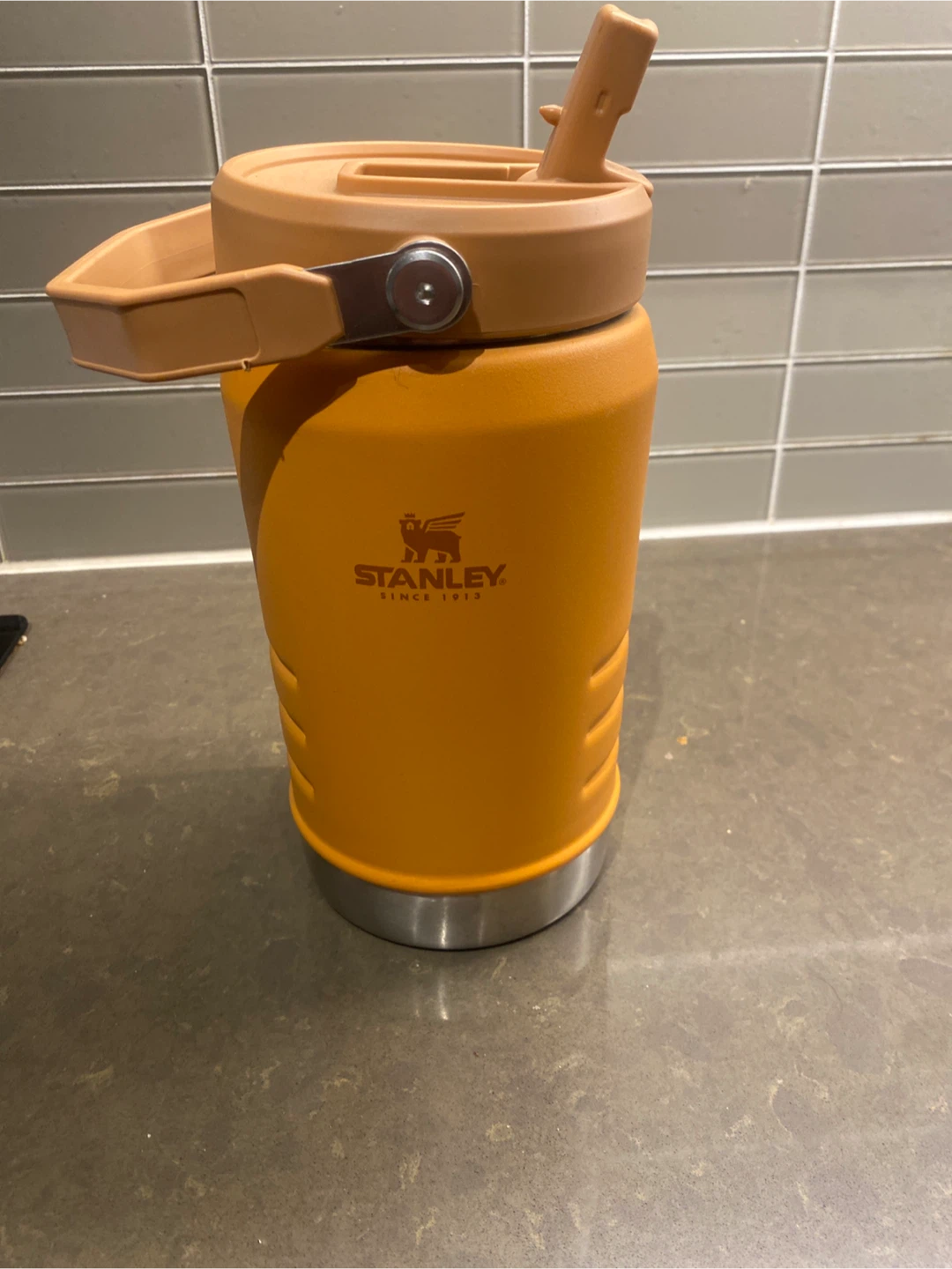 Stanley Quencher H2.0 FlowState Tumbler, Orange