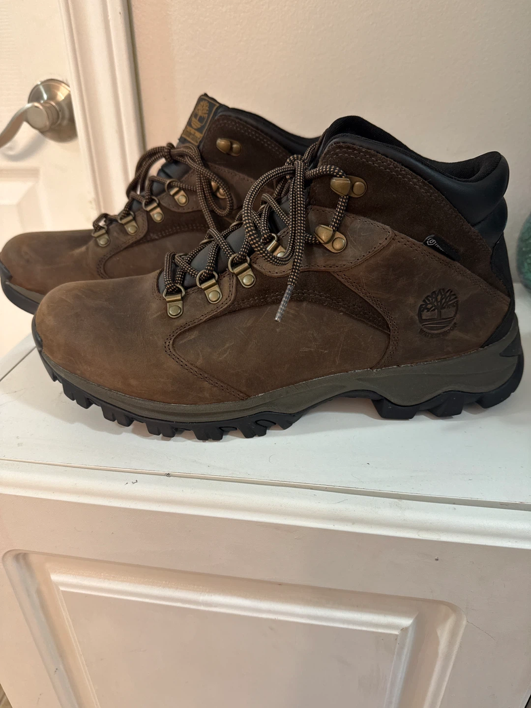 Timberland Waterproof Hiking Boots - Size 11 - photo 2