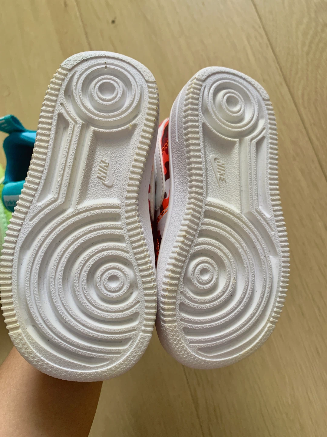 3 toddler sneakers - photo 5